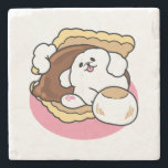 Posavasos De Piedra Fluffier Tha S’more - Perro y bollo de postre<br><div class="desc">¡Dulce, suave y absolutamente irresistible! Este encantador diseño presenta un flamante cachorro blanco acurrucado entre el chocolate y la galleta como un s’more, con la breve frase "Fluffier Than a S’more - Too Cute to Toast". Un juego perfecto para los amantes del perro, los fanáticos de los juegos de comida...</div>