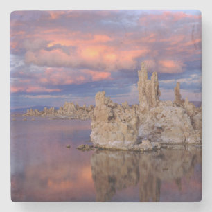 Posavasos De Piedra Formaciones Tufa en el lago Mono