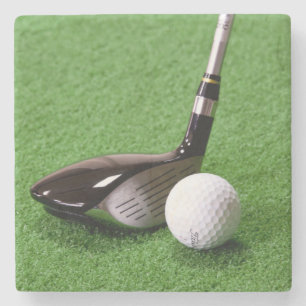 Posavasos De Piedra Golf Club y Golf Ball en el Green