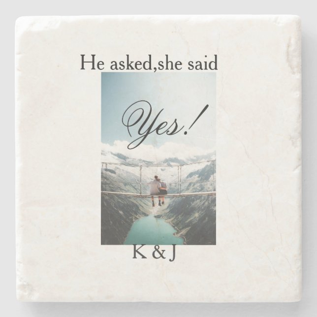 Posavasos De Piedra He asked she said yes engagement photo name stylis (Anverso)