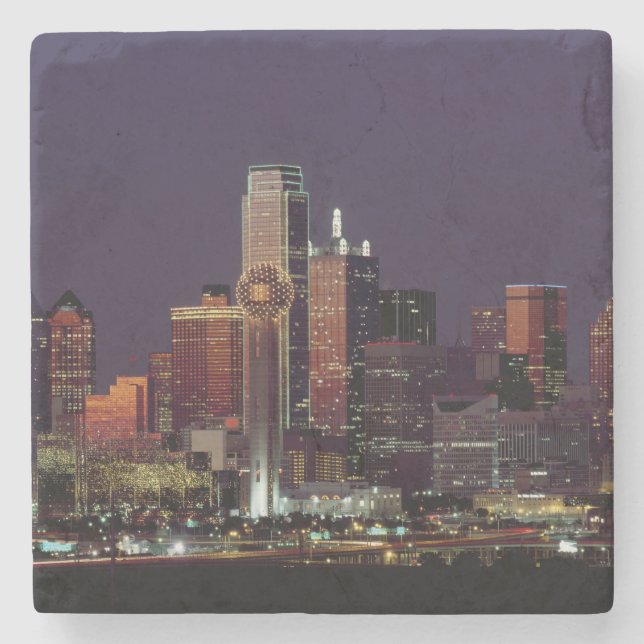 Posavasos De Piedra Horizonte de Dallas en la noche (Anverso)