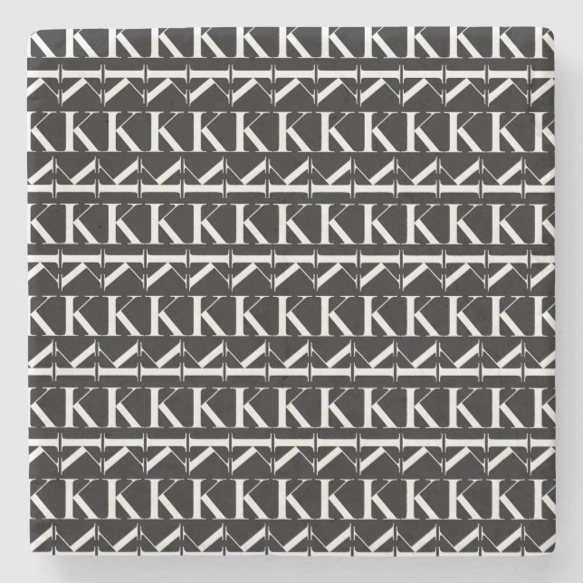 Posavasos De Piedra Letra monográfica inicial K (Anverso)