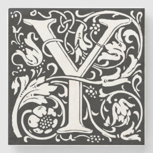 Posavasos De Piedra Letra Y Monograma Medieval Art Nouveau