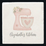 Posavasos De Piedra Mezclador elegante de caligrafía rosada para paste<br><div class="desc">Esta montaña rusa de la cocina está decorada con un bonito mezclador de pasteles rosados con flores. Personalízalo con tu nombre. Diseñado para ti por Blackberry Boulevard.</div>