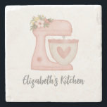 Posavasos De Piedra Mezclador elegante de caligrafía rosada para paste<br><div class="desc">Esta montaña rusa de la cocina está decorada con un bonito mezclador de pasteles rosados con flores. Personalízalo con tu nombre. Diseñado para ti por Blackberry Boulevard.</div>