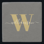 Posavasos De Piedra Moderno y elegante nombre monogramado oro negro<br><div class="desc">Personalizado moderno y elegante nombre monogramado en montaña rusa de oro y negro</div>