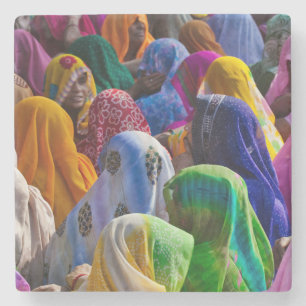 Posavasos De Piedra Mujeres en saris coloridos se reúnen