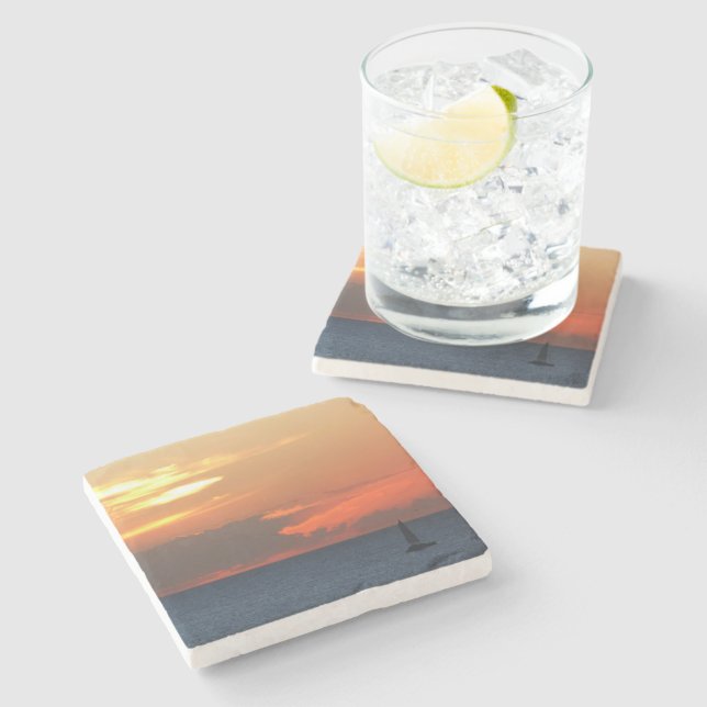Posavasos De Piedra Nubes de atardecer y navegación marítima (Lateral)