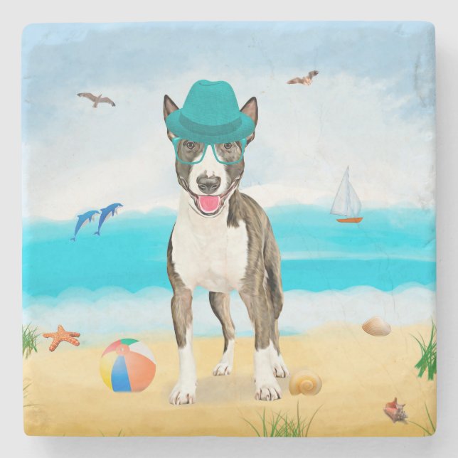 Posavasos De Piedra Perro de Bull Terrier en la playa (Anverso)