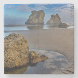 Posavasos De Piedra Pilas de mar en la playa de Bandon en Bandon, Oreg