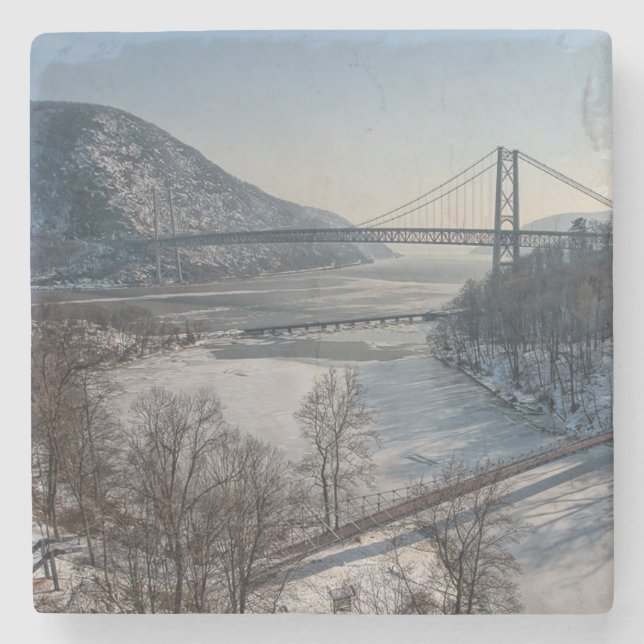 Posavasos De Piedra Puente de la montaña del oso (Anverso)