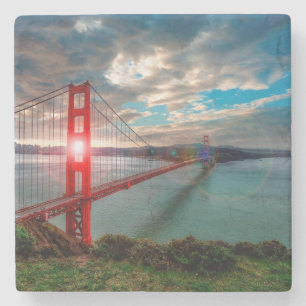 Posavasos De Piedra Puente Golden Gate con Sun que brilla a través