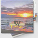 Posavasos De Piedra Puerto Sunset 1739<br><div class="desc">Pintando la colección "Puerto Sunset 1739" En algún lugar son las cinco en punto; revuelve un poco de magia y sirve tus bebidas en elegantes y personalizados tartas de piedra. ¡Los personalizados hacen grandes regalos para el hogar y la anfitriona! Personalice en la página del producto o haga clic en...</div>