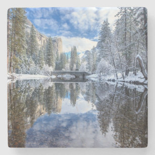 Posavasos De Piedra Reflexión del invierno en Yosemite