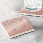Posavasos De Piedra Rosa Purpurina de goteo de oro Monograma Nombre me<br><div class="desc">Personalizado monograma falso purpurina simulación de rosa metálico gradiente de oro decorativo de piedra cuadrada de mármol. personalizarlo fácilmente añadiendo su nombre y último inicial para el brillo instantáneo.</div>