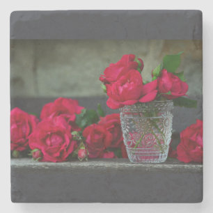 Posavasos De Piedra Rosas rojas recién cortadas