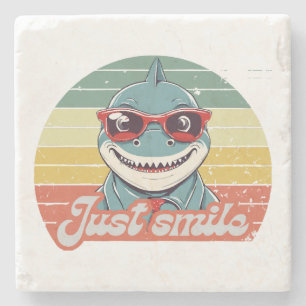 Posavasos De Piedra Un tiburón gracioso te invita a sonreír
