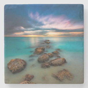 Posavasos De Piedra Una puesta del sol hermosa sobre turcos y Caicos