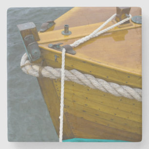 Posavasos De Piedra Velero de madera en agua