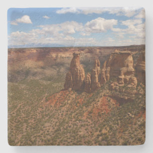 Posavasos De Piedra Vista desde el sendero Canyon Rim en el Monumento