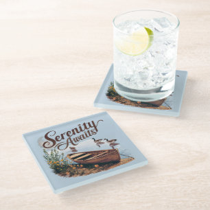 Posavasos De Vidrio Bote Serene Lake con flores geesas y silvestres