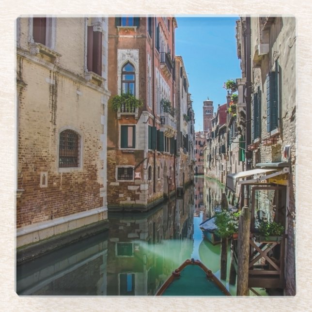 Posavasos De Vidrio Calle estrecha con canal en Venecia (Anverso)