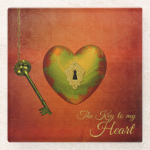 Corazón dorado con clave