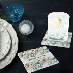 Posavasos De Vidrio Flores polvorientas crema verde nombre de cumpleañ<br><div class="desc">Un patrón floral polvoriento de color verde y crema. Personalice y agregue un nombre y una fecha.</div>