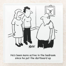 Gracioso Dart Player Gift. Divertido