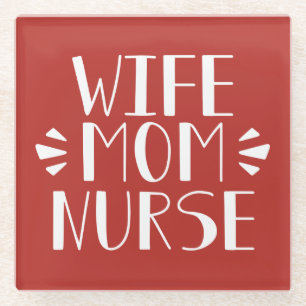 Posavasos De Vidrio Gráfico de la enfermera de la mamá de la esposa