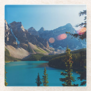 Posavasos De Vidrio Lago moraine de la puesta del sol el del verano,