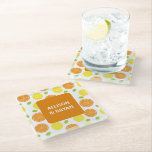 Posavasos De Vidrio Leones, Naranjas y uvas Frutos personalizados<br><div class="desc">Estos alegres embutidos tienen un colorido fondo de limones,  naranjas y uvas. Pueden ser personalizados con tu texto.</div>