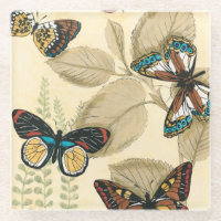 Mariposas brillando sobre hojas