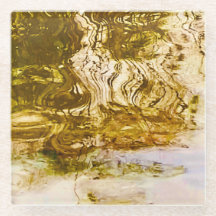 Monstruo de agua dorada