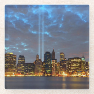 Posavasos De Vidrio Opinión del horizonte de la ciudad en noche