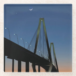 Posavasos De Vidrio Puente del Jr. de Arturo Ravenel en la oscuridad