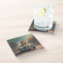 Posavasos De Vidrio Tigre sentado en un coche deportivo vintage