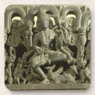 Posavasos Dintel que representa la trinidad: Siva, Brahma y