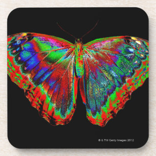 Posavasos Diseño colorido de la mariposa contra el contexto