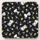 Posavasos Diversión y flores de Snoopy & Woodstock<br><div class="desc">Echa un vistazo a este diseño super lindo con Snoopy & Woodstock deteniéndose para oler las flores.</div>