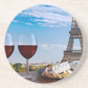 Posavasos Dos copas de vino en un café en París
