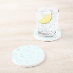 Posavasos Dreamy Mint Meadow<br><div class="desc">Transform your living space into a serene wonderland with this enchanting daisy pattern. Featuring tiny, delicate daisies with creamy white petals softly touched by subtle hints of lavender purple, all nestled on a gentle, pale mint green background. This design evokes a feeling of softness, tranquility, and whimsical dreams, perfect for...</div>