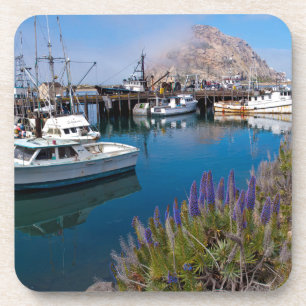 Posavasos EE.UU., California. Barcos atracados En Morro Bay