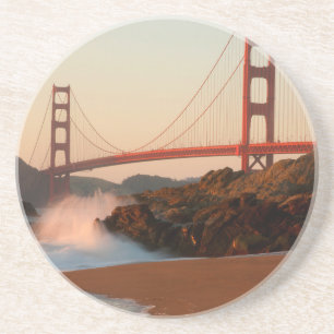 Posavasos EE.UU., California. Vista del puente Golden Gate