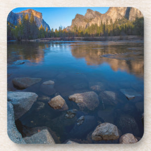 Posavasos EE. UU., California. Vista del valle de Yosemite 2
