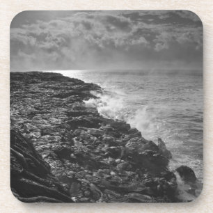 Posavasos  EE.UU. La lava fundida fluye al océano al amanece