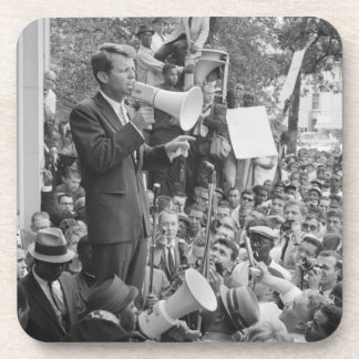 Posavasos El senador Robert Kennedy haciendo campaña por el