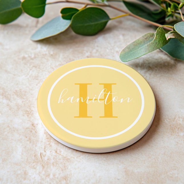 Posavasos Elegante Monograma Redondo de Letra Script en Amar (Subido por el creador)