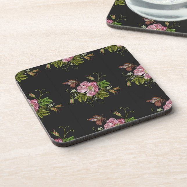 Posavasos Elegante patrón de bordado floral fondo negro (Lado Izquierdo)