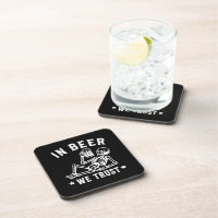 En cerveza confiamos esqueleto relajante Beer Pong